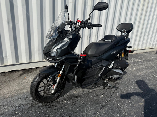 2025 Honda ADV160
