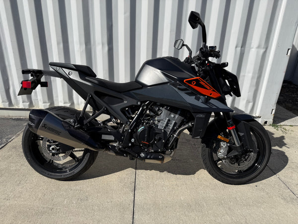 2024 KTM 990 DUKE