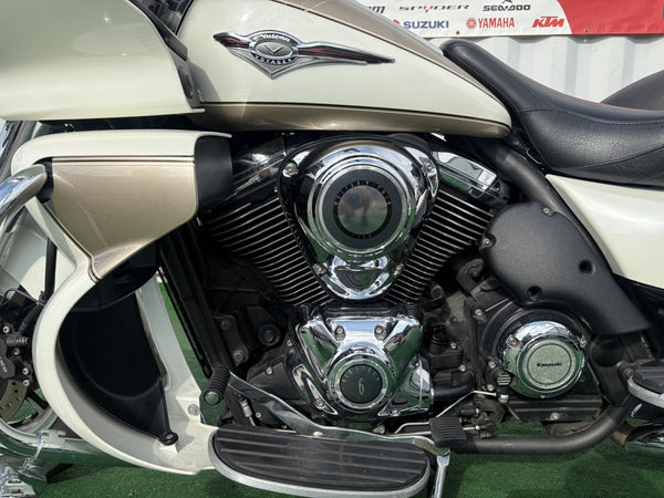 2012 Kawasaki Vulcan 1700 white — engine detail alternate | Central Florida PowerSports Kissimmee