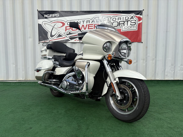 2012 Kawasaki Vulcan 1700 front right three-quarter