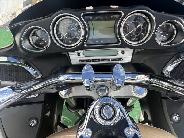 2012 Kawasaki Vulcan 1700 White — instrument cluster | Central Florida PowerSports Kissimmee