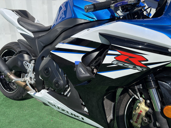 2014 Suzuki GSX-R1000 Blue/White — right engine and fairing | Central Florida PowerSports Kissimmee