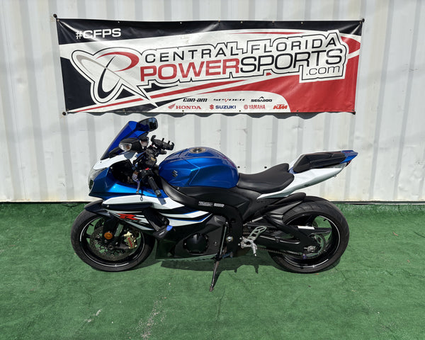 2014 Suzuki GSX-R1000 Blue/White — left side profile | Central Florida PowerSports Kissimmee