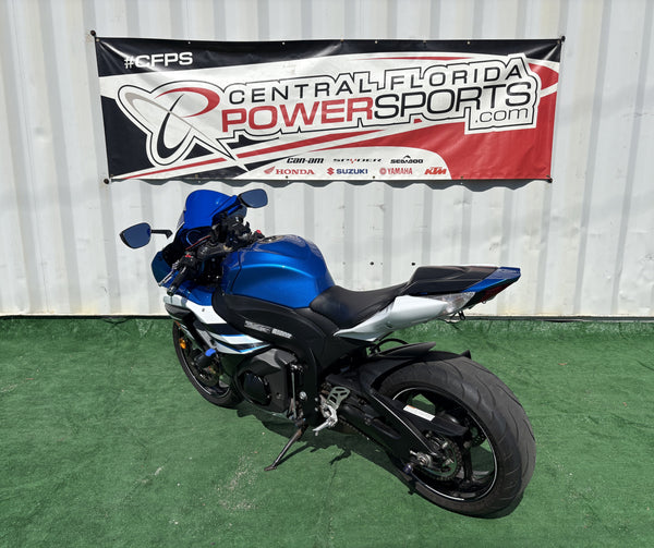 2014 Suzuki GSX-R1000 Blue/White — rear right three-quarter | Central Florida PowerSports Kissimmee
