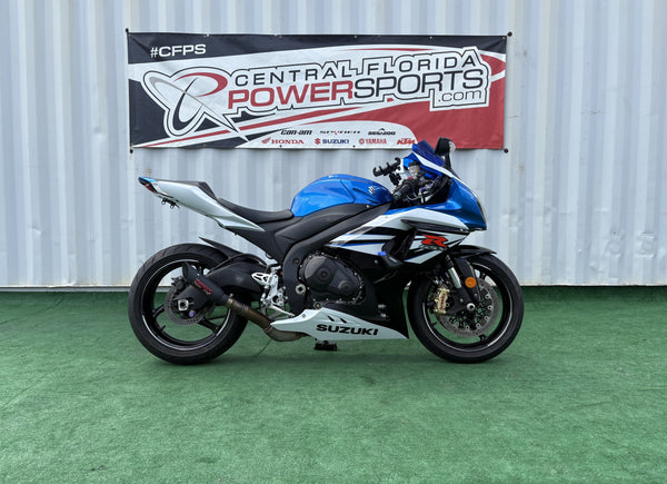 2014 Suzuki GSX-R1000 blue/white — right-side profile alternate | Central Florida PowerSports Kissimmee