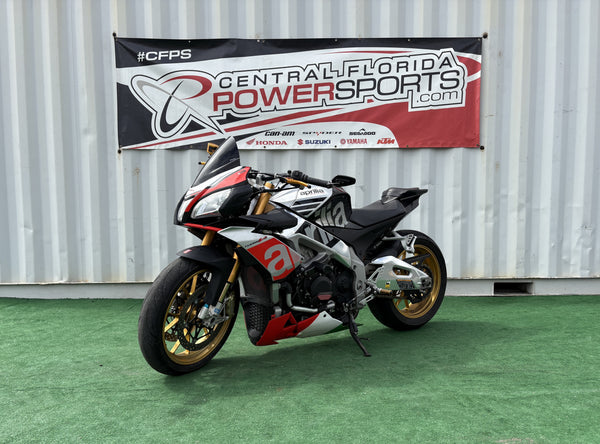 2016 Aprilia Tuono V4 - Cockpit and Gauges