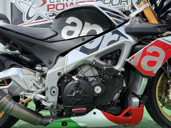 2016 Aprilia Tuono V4 - Front