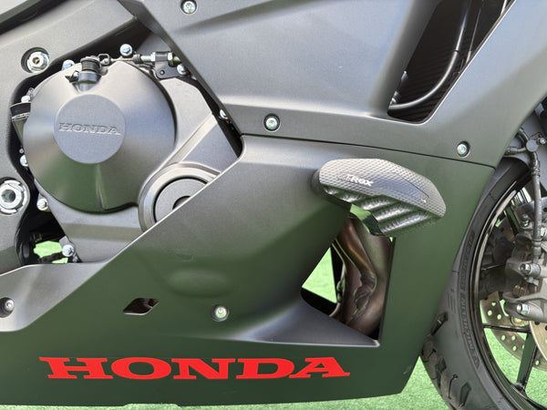 2020 Honda CBR600RR black — right engine detail | Central Florida PowerSports Kissimmee
