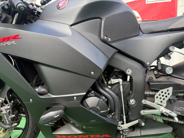 2020 Honda CBR600RR black left side engine, rearset and drive chain