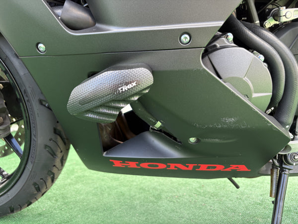 2020 Honda CBR600RR black — left engine and frame detail | Central Florida PowerSports Kissimmee
