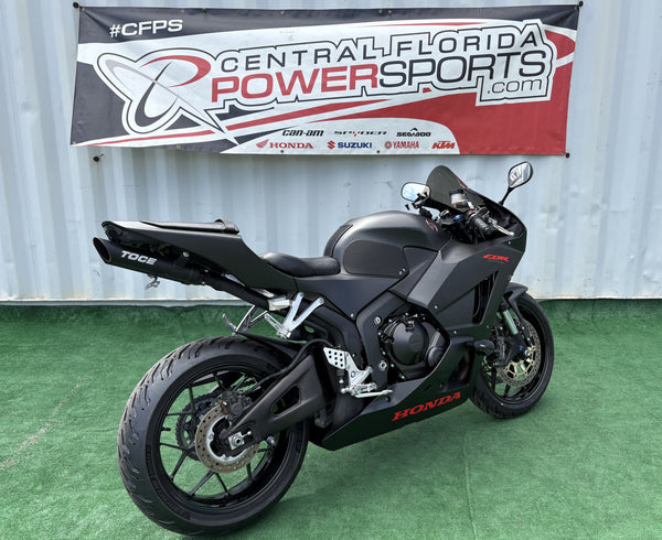 2020 Honda CBR600RR black — rear right three-quarter | Central Florida PowerSports Kissimmee
