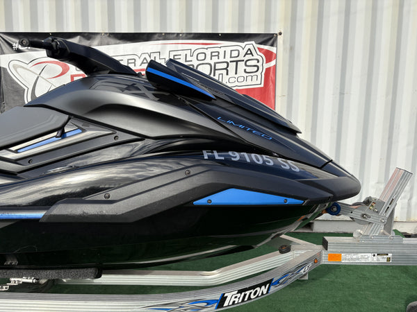 2020 Yamaha FX Limited SVHO - Front Left Three-Quarter