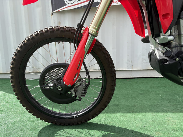 2021 Honda CRF450RL - Tank and Badge
