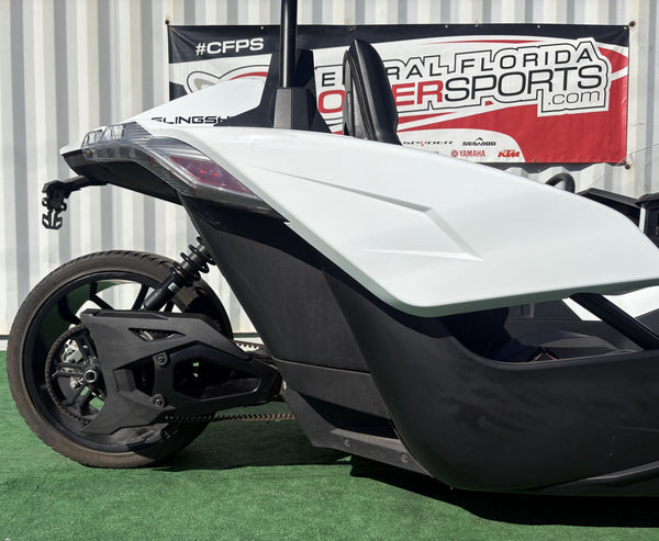 2021 Polaris Slingshot S - Front Right Three-Quarter
