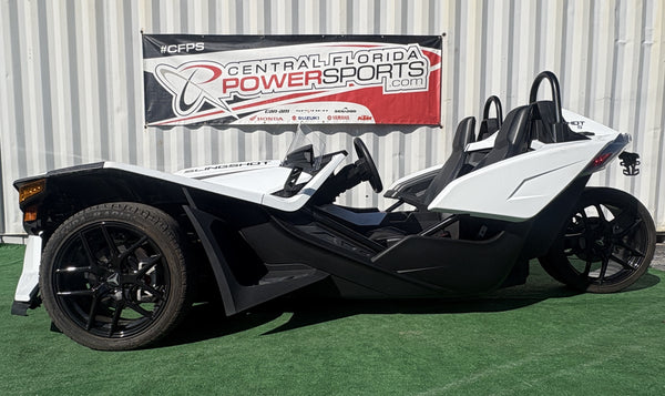 2021 Polaris Slingshot S - Rear
