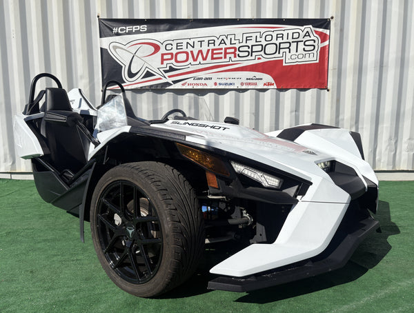 2021 Polaris Slingshot S - Rear Left Three-Quarter
