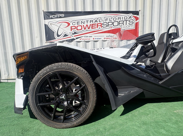 2021 Polaris Slingshot S - Rear Right Three-Quarter