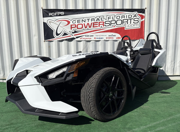 2021 Polaris Slingshot S - Tank and Badge