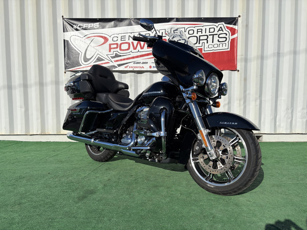 2022 Harley-Davidson Ultra Limited - Right Front Three-Quarter