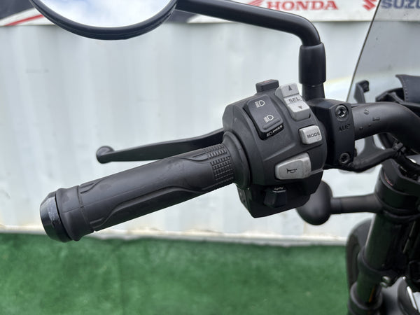 2022 Honda Rebel 1100 Black — left handlebar controls | Central Florida PowerSports Kissimmee