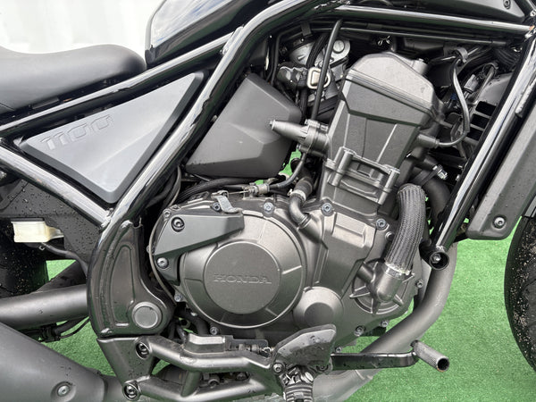 2022 Honda Rebel 1100 Black — right engine detail | Central Florida PowerSports Kissimmee