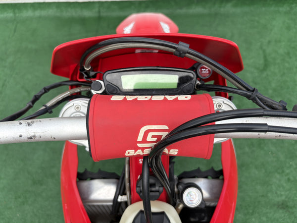 2023 GASGAS EC 300 red — handlebars and instruments | Central Florida PowerSports Kissimmee