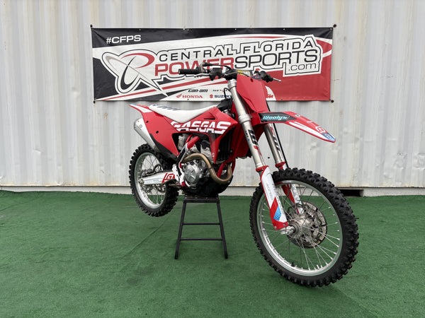 2023 GasGas MC 250F - Front Three-Quarter
