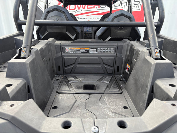 2023 Polaris RZR XP 4 1000 gray rear cargo bed