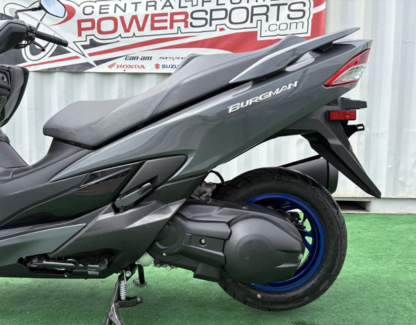 2023 Suzuki Burgman 400 - Tank and Badge