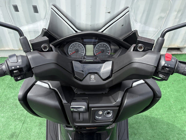 2023 Suzuki Burgman 400 - Right Engine