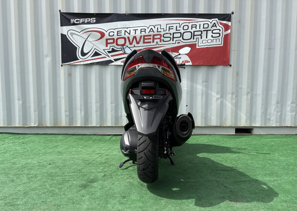 2023 Suzuki Burgman 400 - Drive