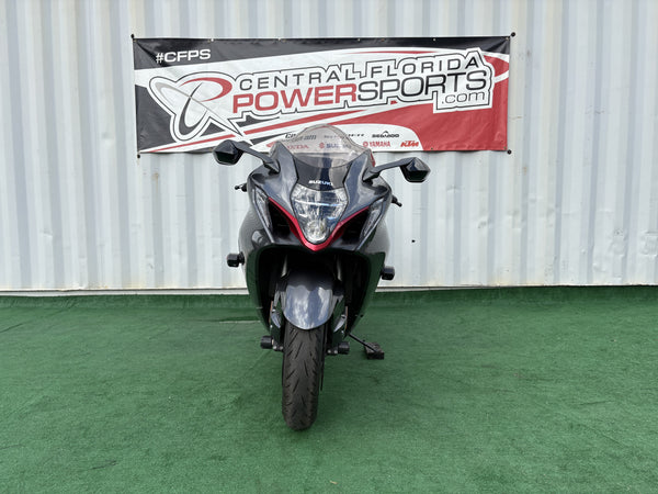 2023 Suzuki Hayabusa grey/red — front view | Central Florida PowerSports Kissimmee