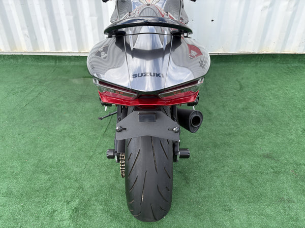 2023 Suzuki Hayabusa grey/red — rear view | Central Florida PowerSports Kissimmee