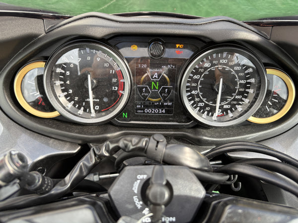2023 Suzuki Hayabusa grey/red — instrument cluster | Central Florida PowerSports Kissimmee