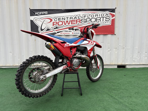 2024 GasGas MC 250 - Rear Right Three-Quarter