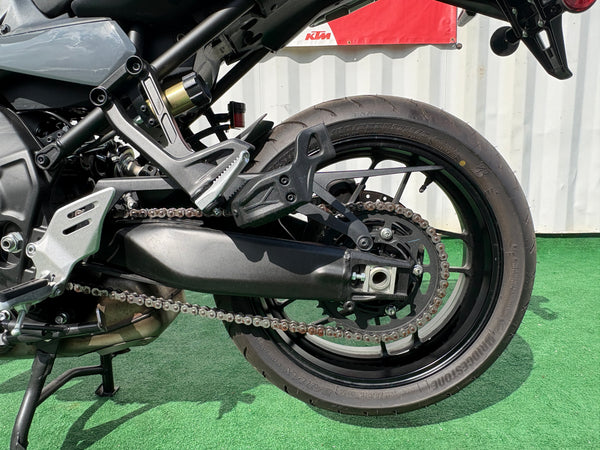 2024 Yamaha Tracer 9 GT+ black — wheel detail alternate | Central Florida PowerSports Kissimmee