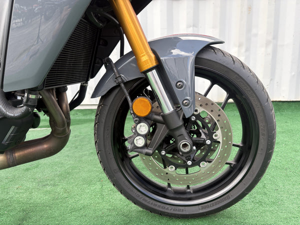 2024 Yamaha Tracer 9 GT+ black — wheels and tires | Central Florida PowerSports Kissimmee