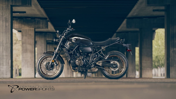 2024 Yamaha XSR700