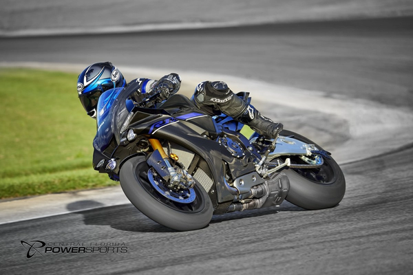 2024 Yamaha YZF-R1M