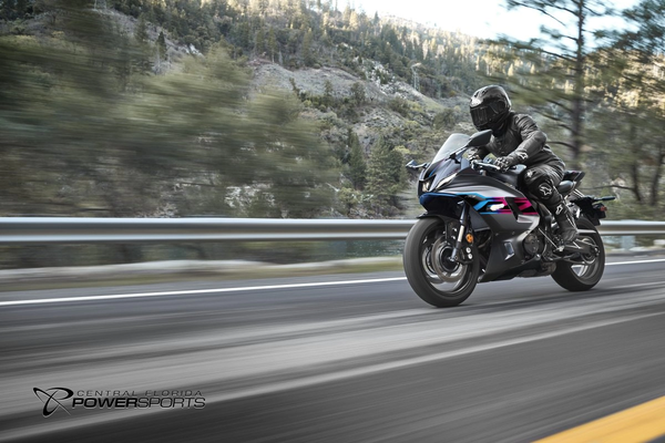2024 Yamaha YZF-R7