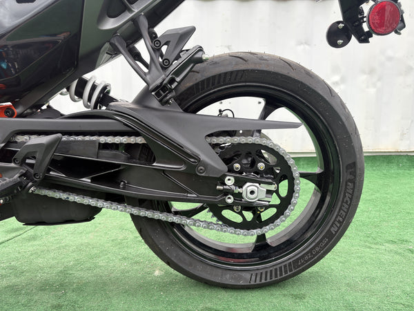 2025 Suzuki GSX-S1000GT - Detail