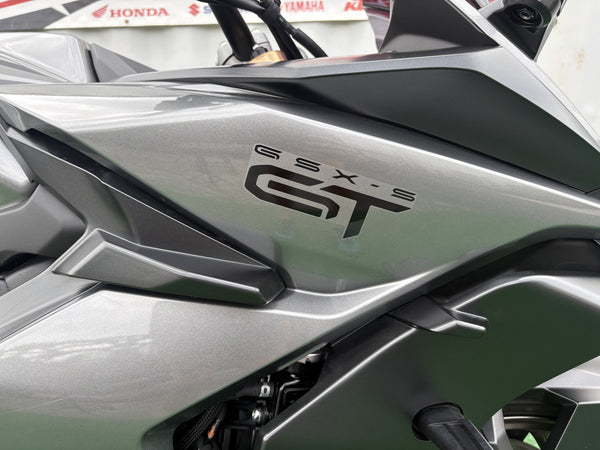 2025 Suzuki GSX-S1000GT - Detail