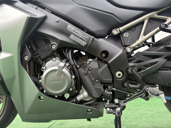 2025 Suzuki GSX-S1000GT - Detail