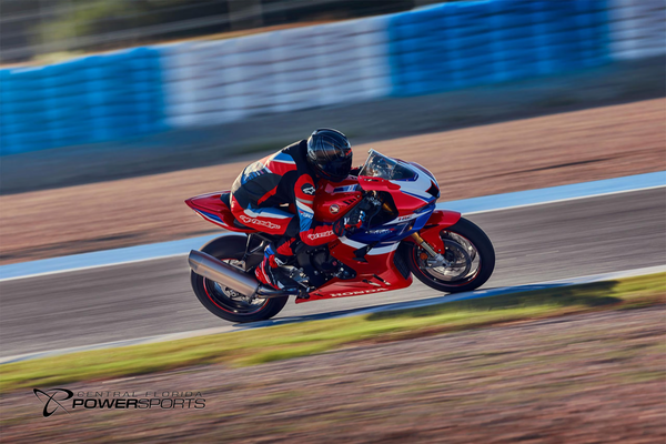 2025 Honda CBR1000RR-R Fireblade SP