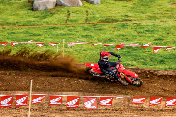 2025 Honda CRF250RWE