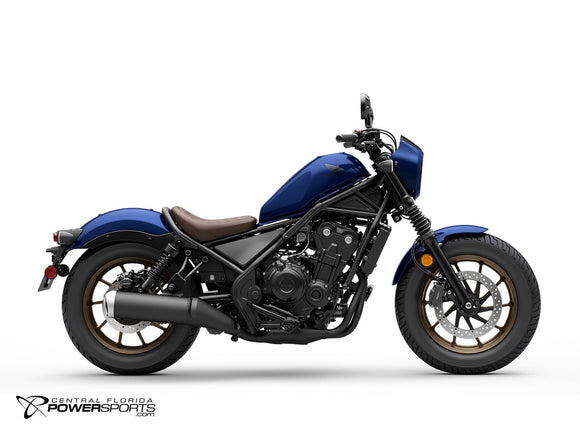 2026 Honda Rebel 500 SE in Pearl Blue, side view.