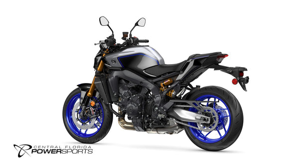 2026 Yamaha MT-09 SP in Liquid Metal/Raven, left-facing studio view
