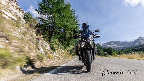 Front view of a 2026 Yamaha Tracer 9 touring a mountain road