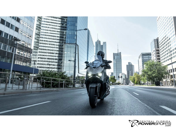 2026 Yamaha XMAX front.