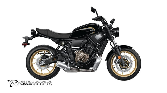 2026 Yamaha XSR700 in Raven, right-facing studio view at Central Florida PowerSports in Kissimmee